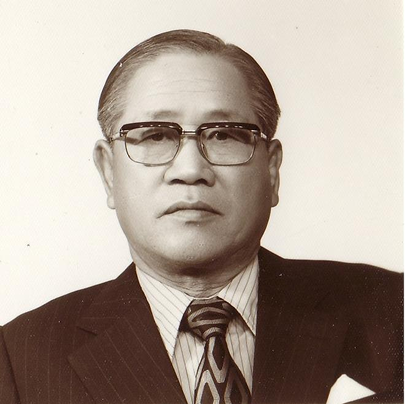 창립자이미지
